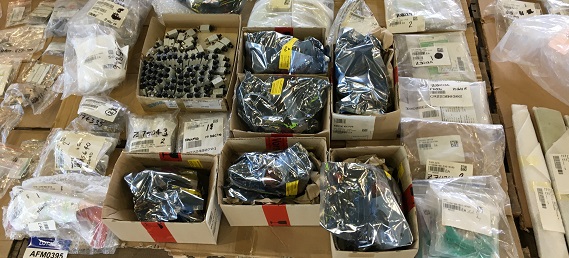 Pilatus PC - 9/A Aircraft Parts Lots 351-400